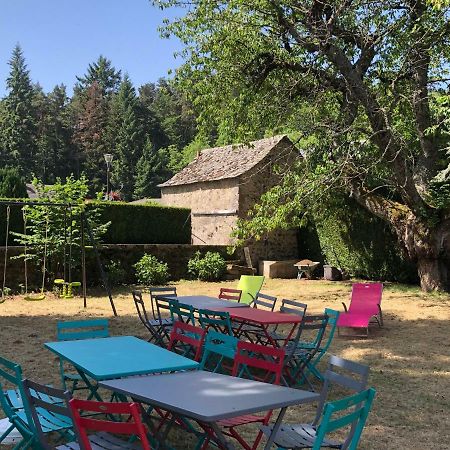 Les Gites Du Paradis Murol Buitenkant foto